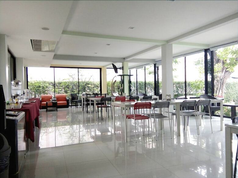 Hotel T3 House