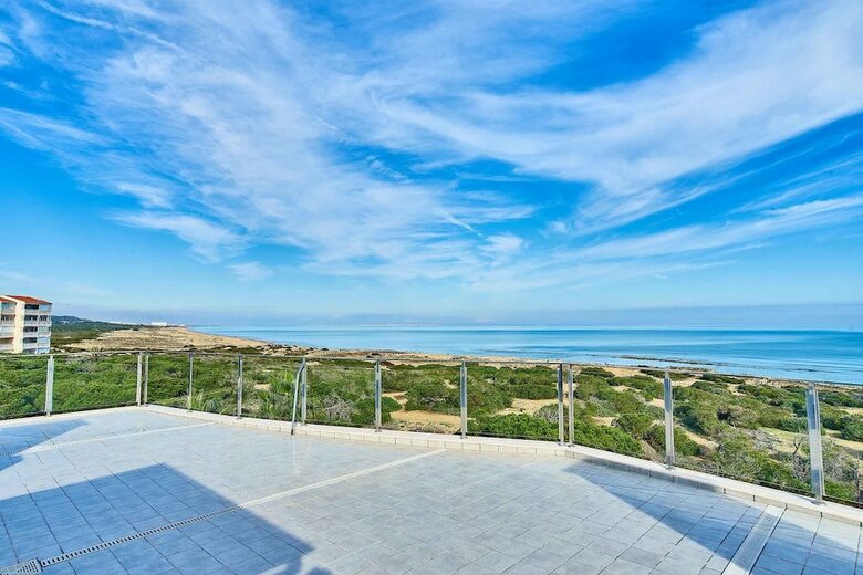 Apartamentos Espanhouse Pinada Beach