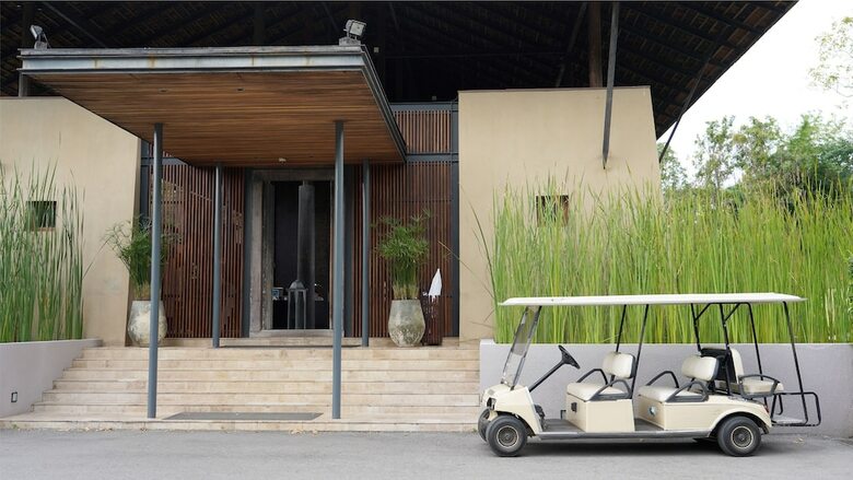 Hotel Muthi Maya Forest Pool Villa Resort