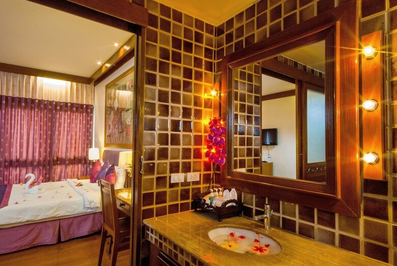 Hotel Andamania Beach Resort