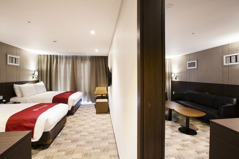 Hotel Ramada Jeju City Hall