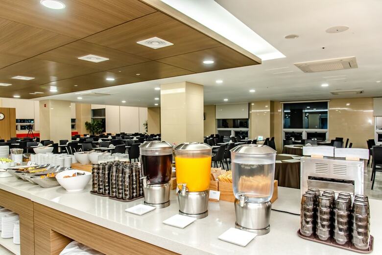 Hotel Ramada Jeju City Hall