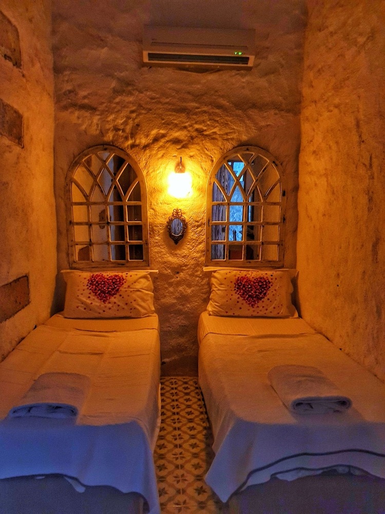 Hotel Afet Han?m Kona?? Ala�at?