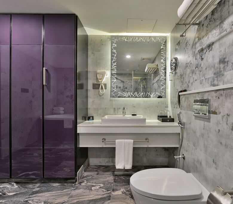Hotel Regenta Central Antarim Ahmedabad