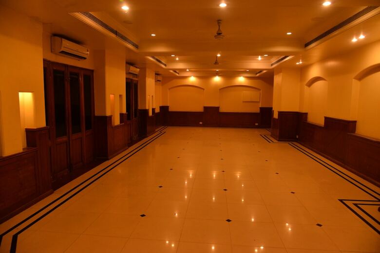 Hotel Sai Palace