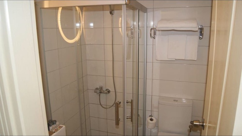 Ender Hotel
