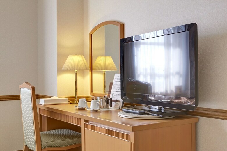 Hotel Azat Naha
