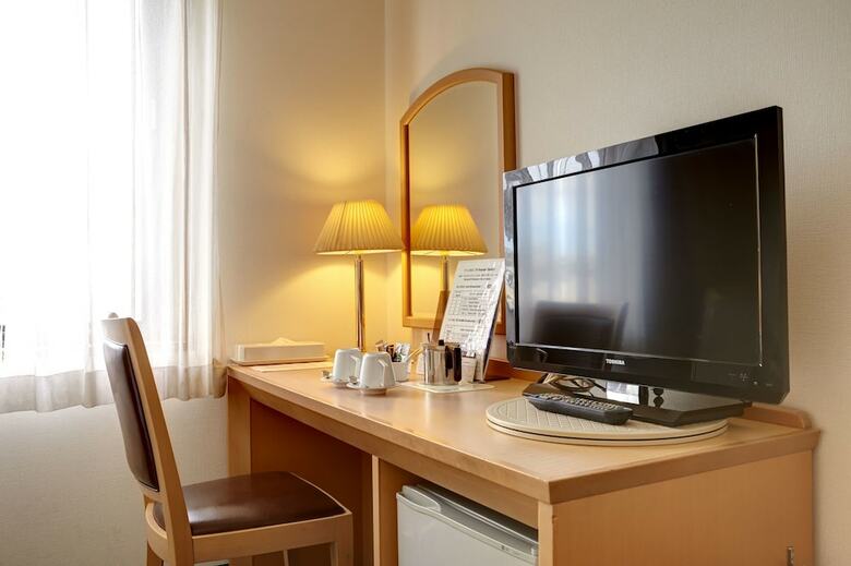 Hotel Azat Naha