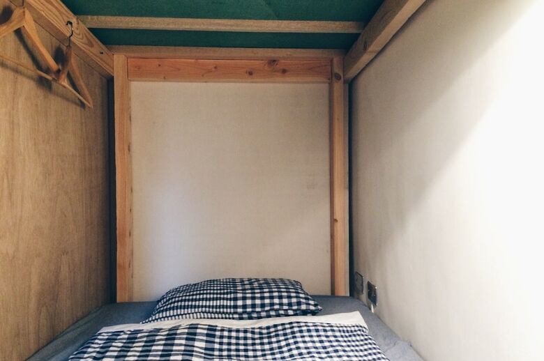 Hostal Altrove House