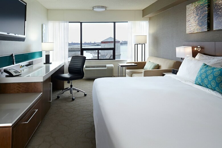 Delta Hotels By Marriott Kingston Waterfront