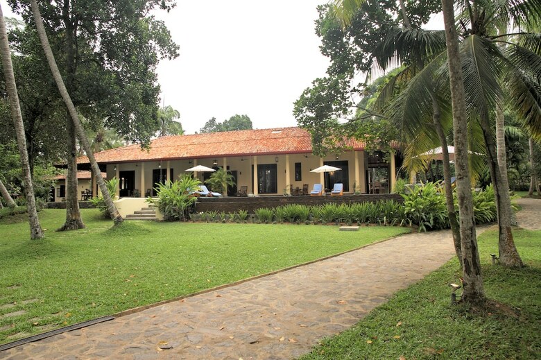 Hotel Kurundu Villa