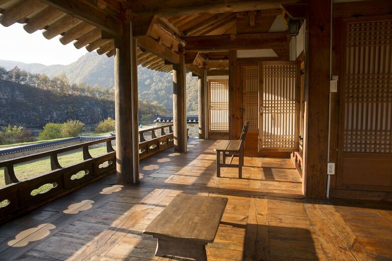 Hotel Nongam Jongtaek