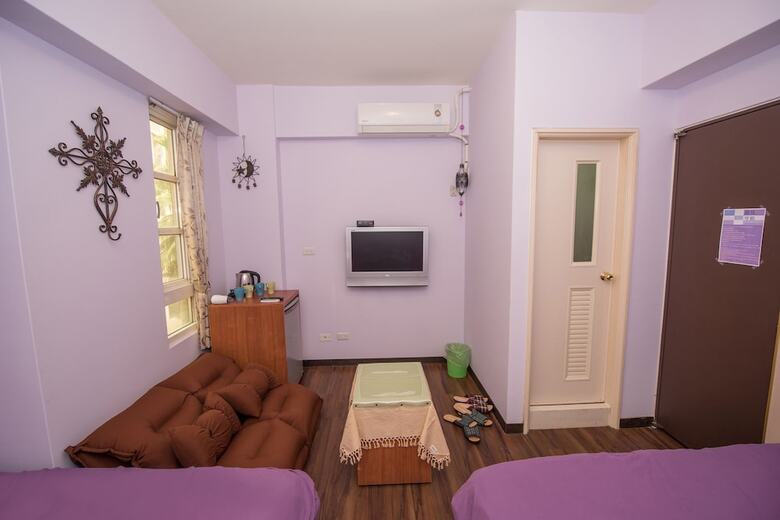 Hotel Purple Realm 2