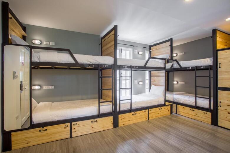 Hostal X9hostel