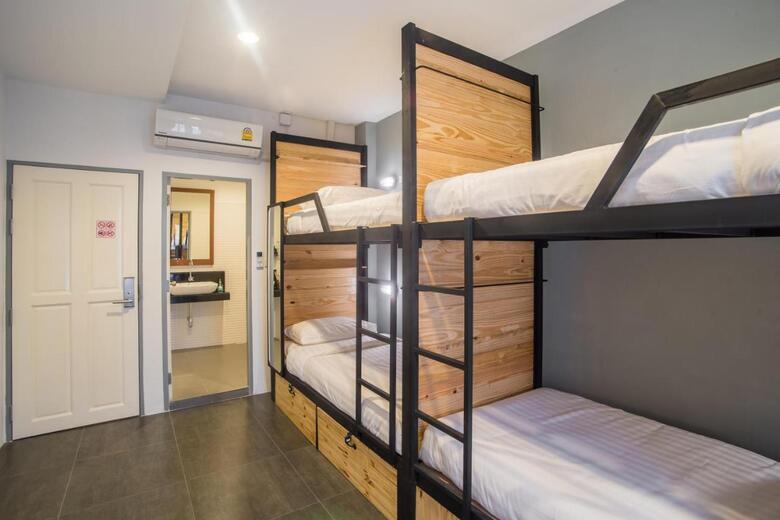 Hostal X9hostel