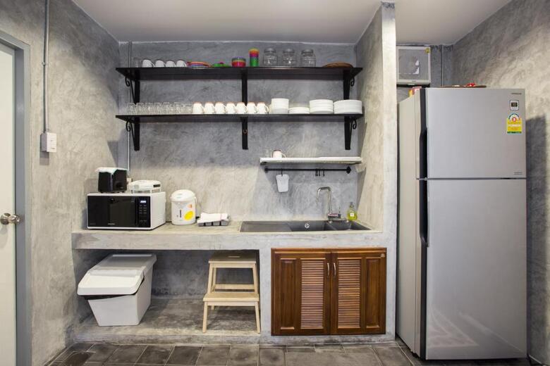 Hostal X9hostel