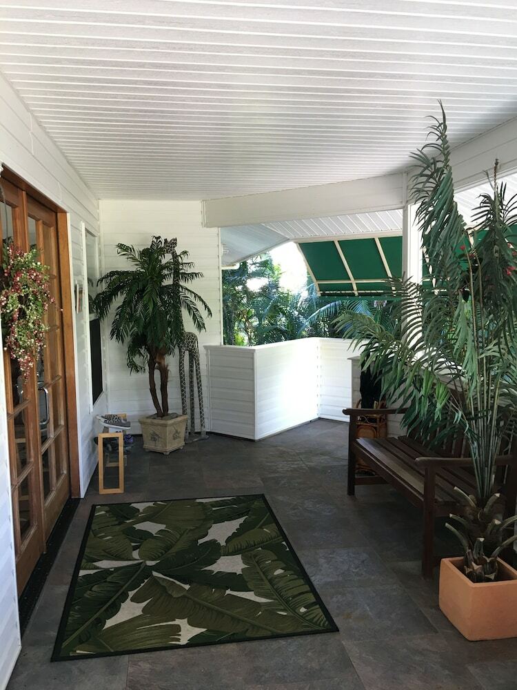 The Bay House Bed And Breakfast