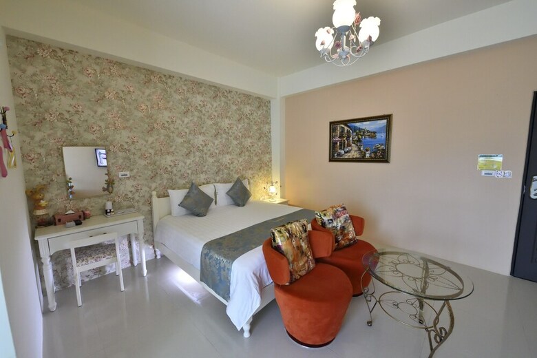 Hotel Avenue B&B