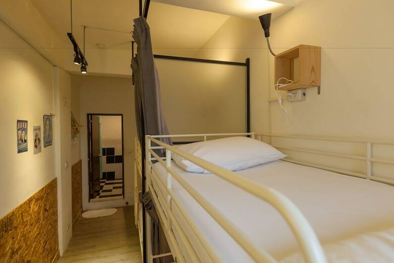 Hostal Sleeping Boot Hostel