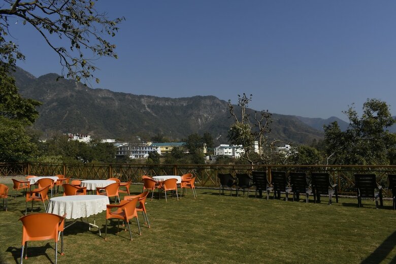 Hotel Rajpur Heights