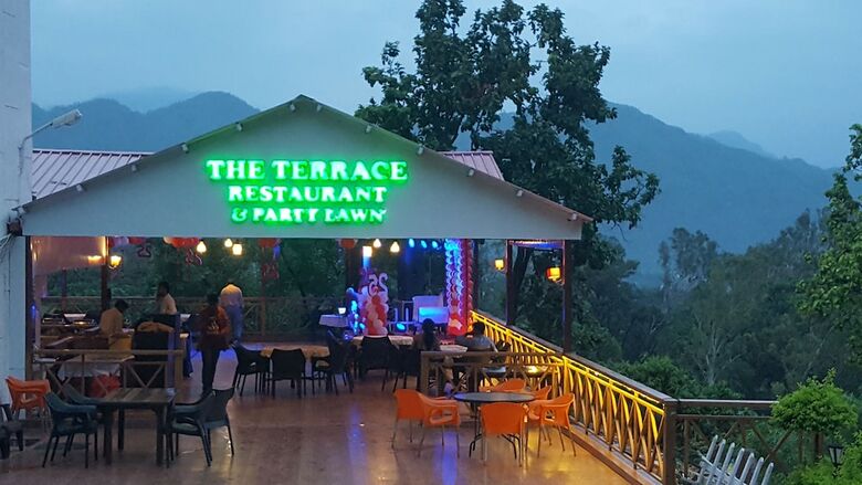 Hotel Rajpur Heights