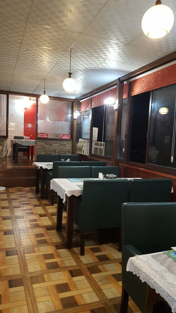 Hotel Rajpur Heights