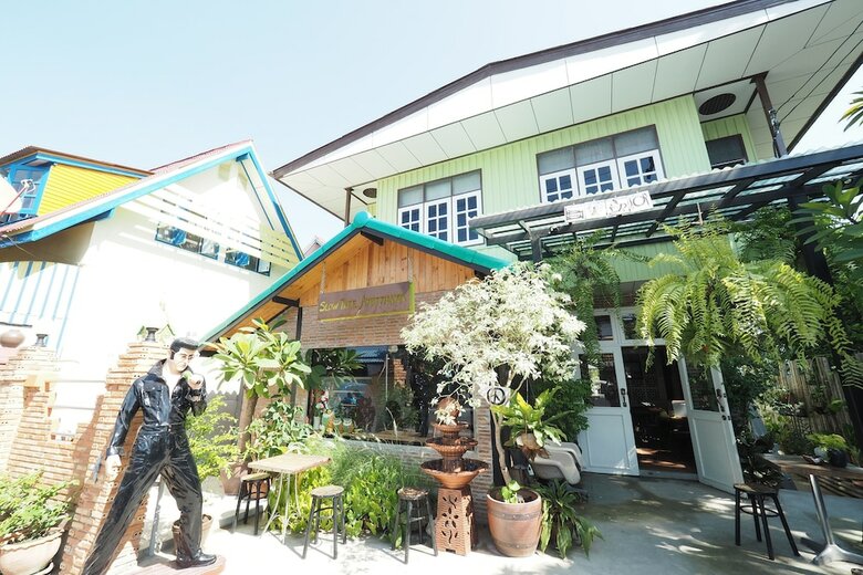 Hostal Slow Tree Ayutthaya