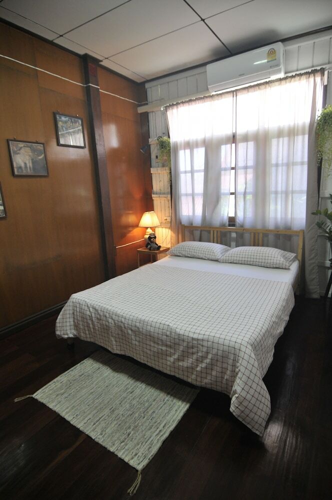 Hostal Slow Tree Ayutthaya