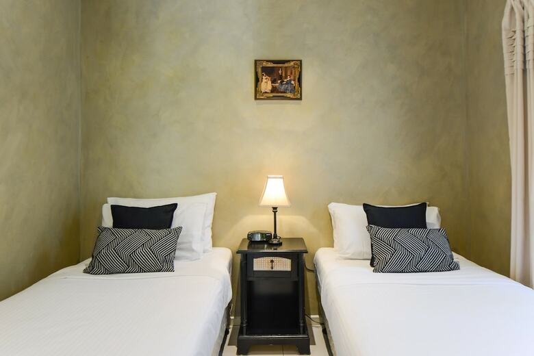 Boutique Stays - Brighton Rose