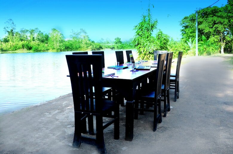 Hotel Kamaro Holiday Resort