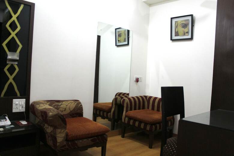 Hotel Haris Mg Road Gurugram
