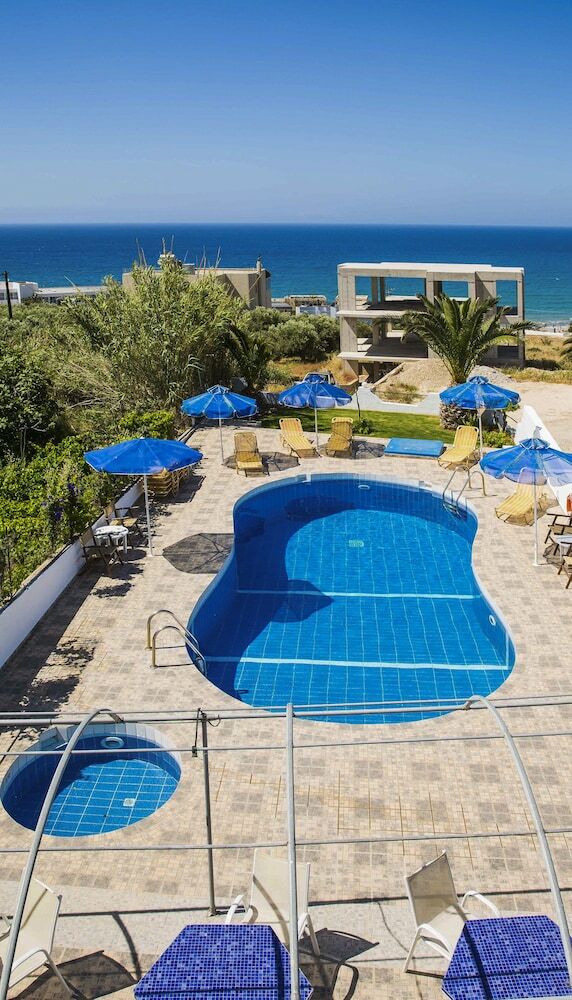 Apartamentos Helios Studios & Apts
