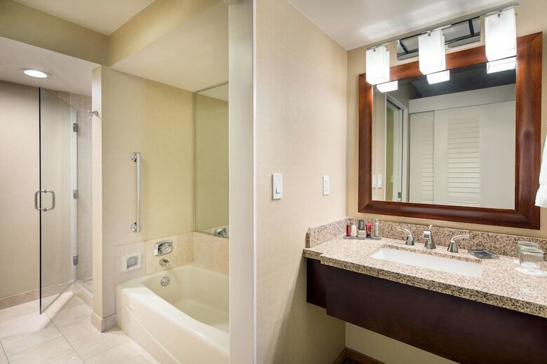 Hotel Newport Beach Marriott Bayview