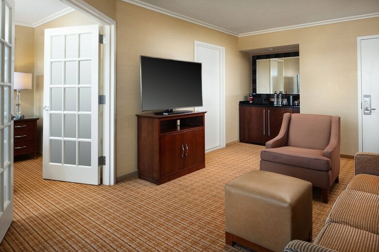 Hotel Newport Beach Marriott Bayview