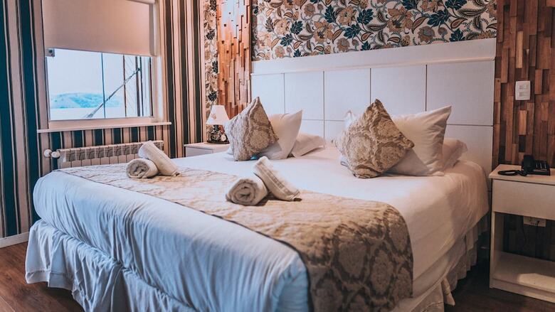Chris Park Hotel