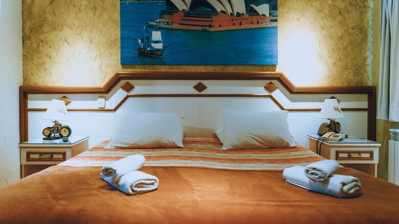 Chris Park Hotel