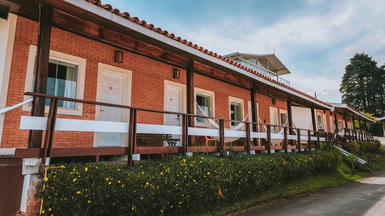 Chris Park Hotel