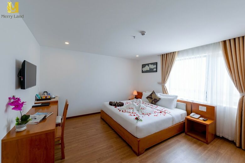 Merry Land Hotel Da Nang