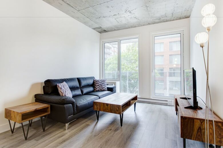 Le Shaughn Apartments