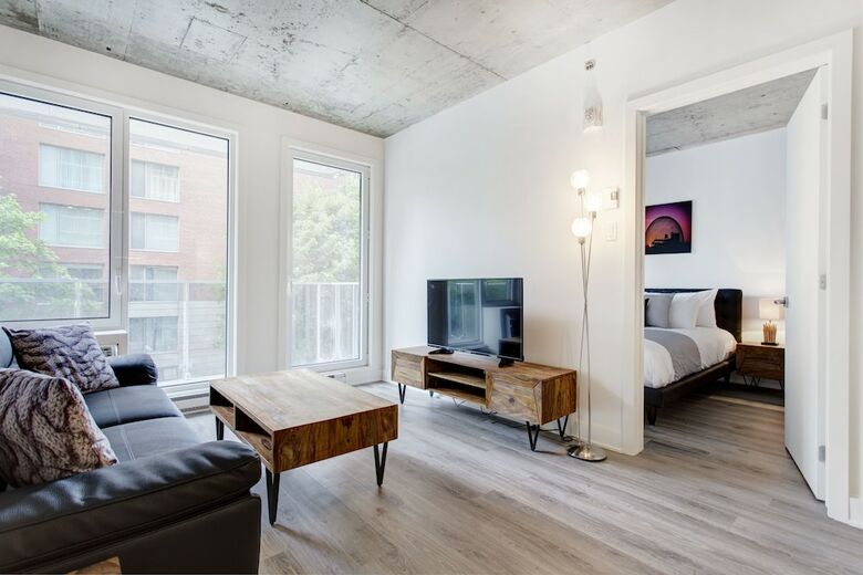 Le Shaughn Apartments