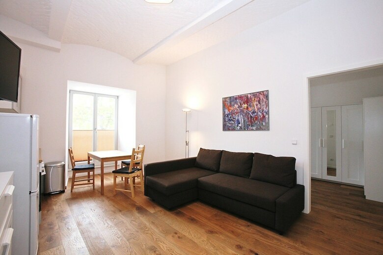 Hostal Historische Saftfabrik Lendelhaus