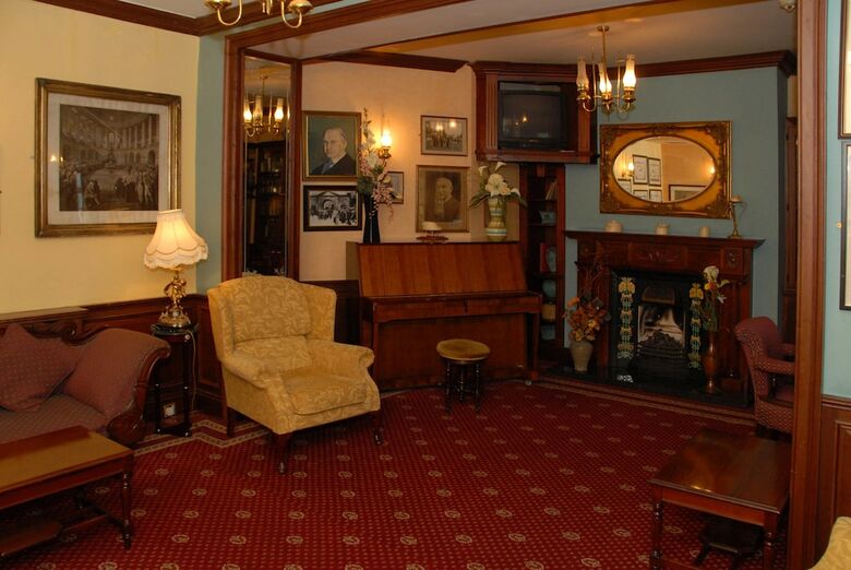 Woodenbridge Hotel