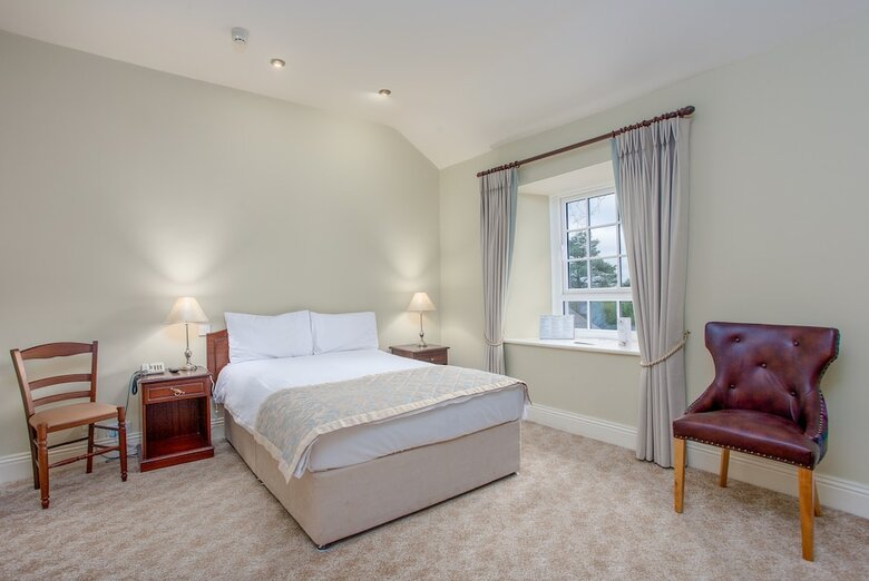 Woodenbridge Hotel