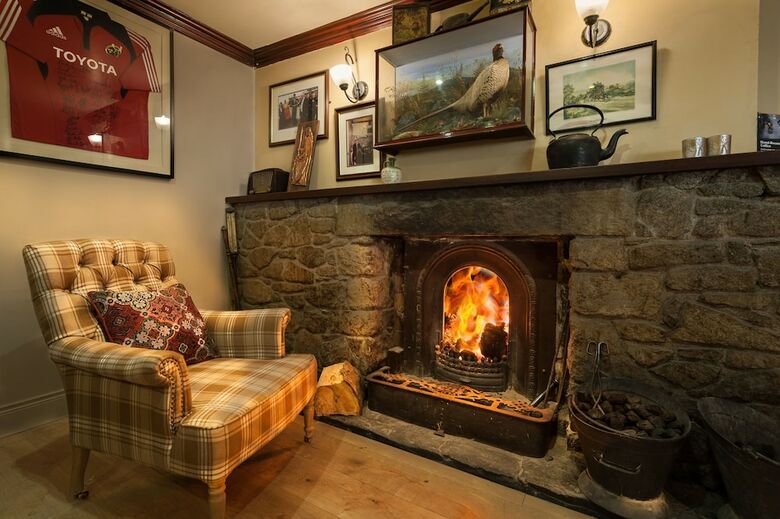 Woodenbridge Hotel