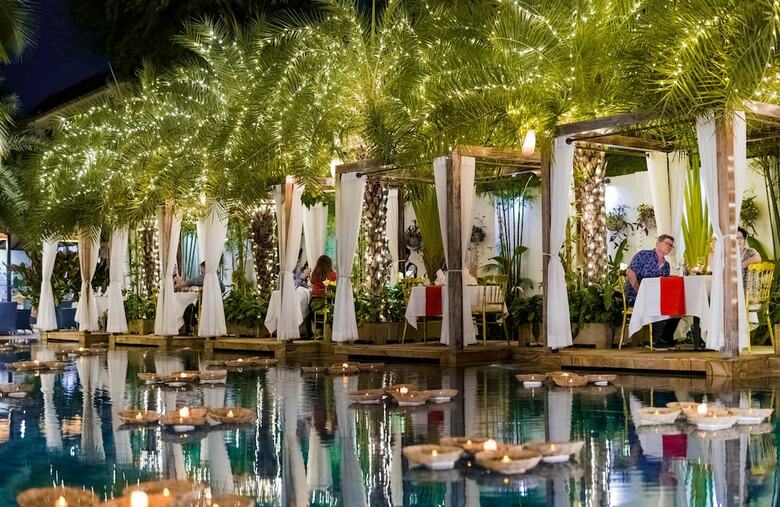 Palace Gate Hotel & Resort