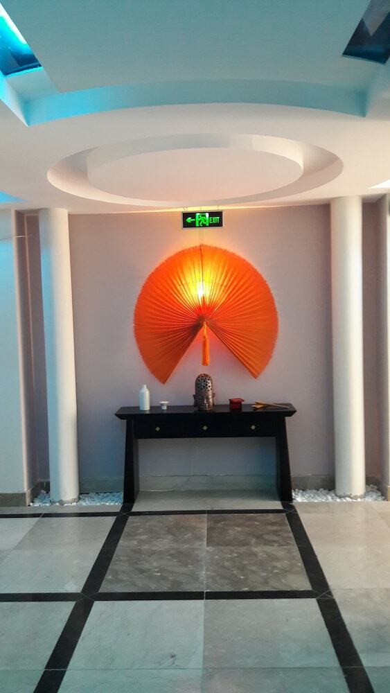 Anh Tri Flower Apartment