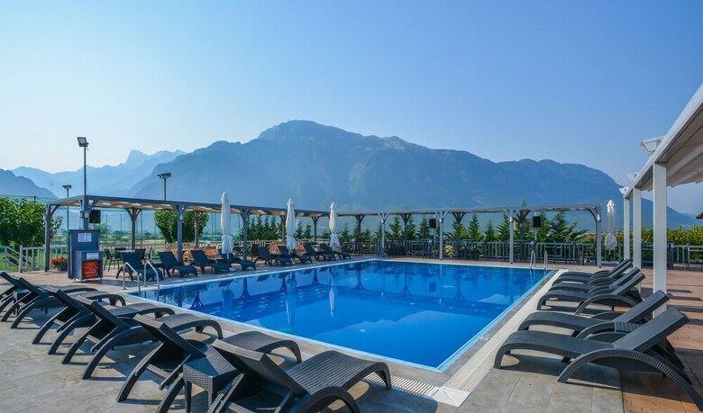 Hotel Lotos Mountain Resort