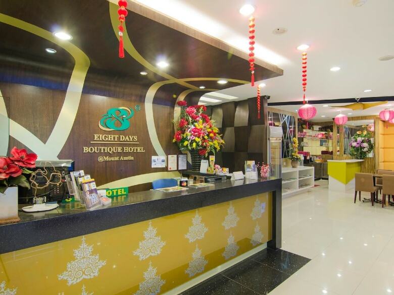 8 Days Boutique Hotel @ Mount Austin Jb