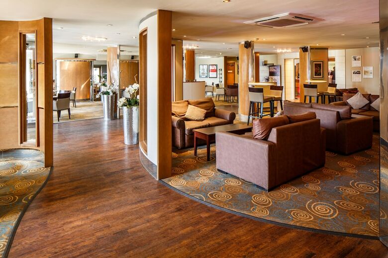 Mercure Hull Grange Park Hotel