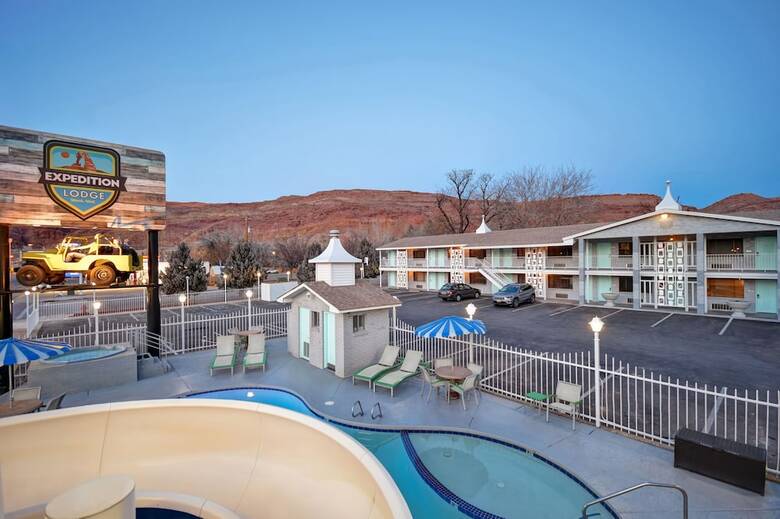 Motel Expedition Lodge